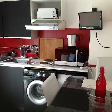 Studio Cannes Avec Jardinet Et Piscine Apartmán *